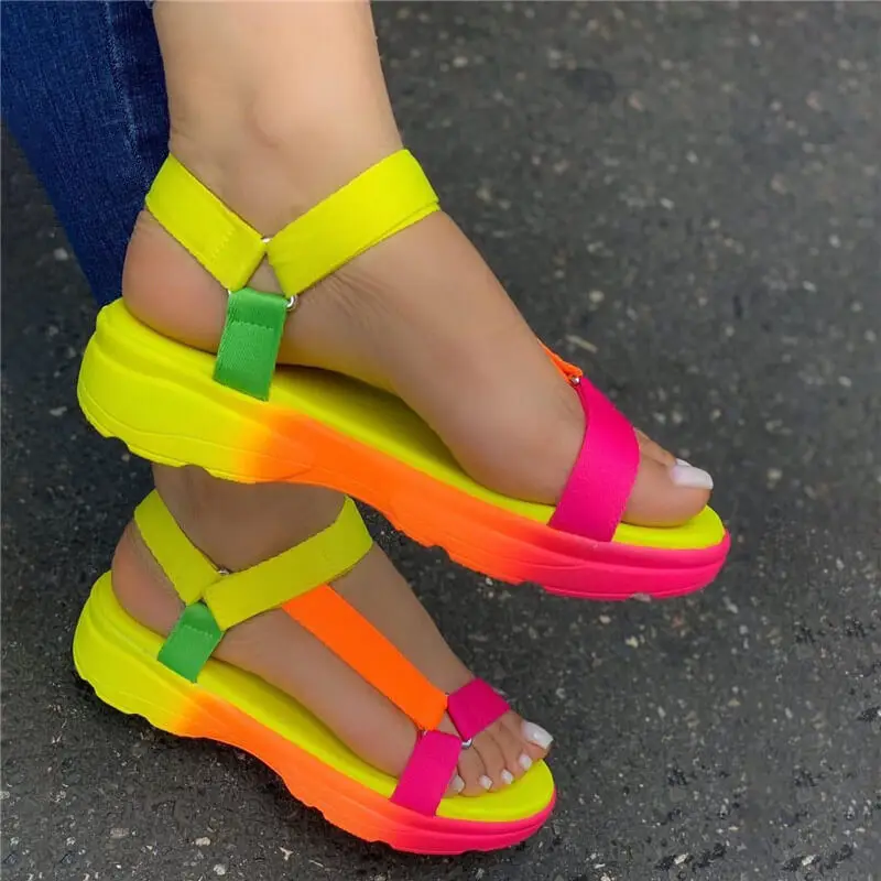 2023 Nove Ženske Sandale Poletje Multi color Nizke Pete Plaži Sandali Ravno Dno Open Toe Priložnostne Ženske Sandale Velike Čevlje Slike 0
